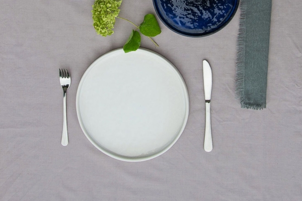 Обеденная тарелка белая 27 см