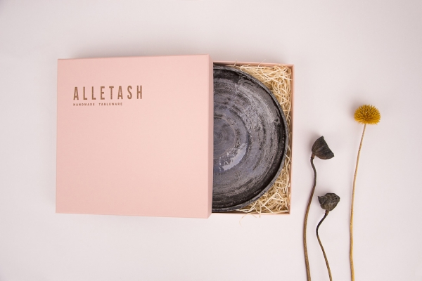 Блюдо Alletash Black Nebula. Эксклюзивный подарок для женщин ручной работы